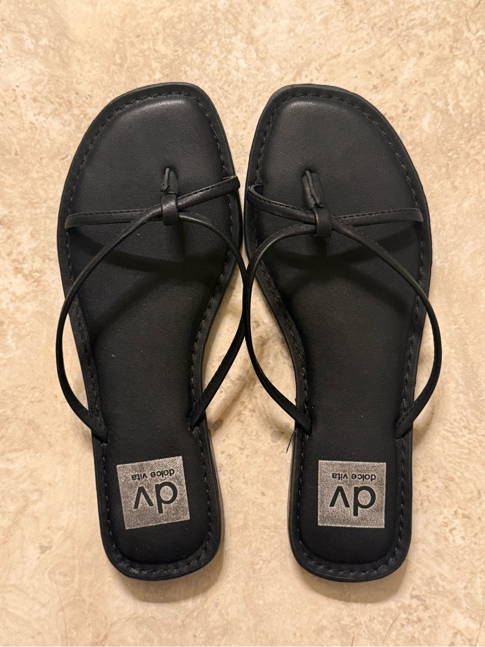 DV by Dolce Vita Black Minimalist Strappy Square-Toe Sandals